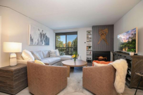 Trails End Alpine Dream Condo: Ski In/Out, Walk to Town Breckenridge